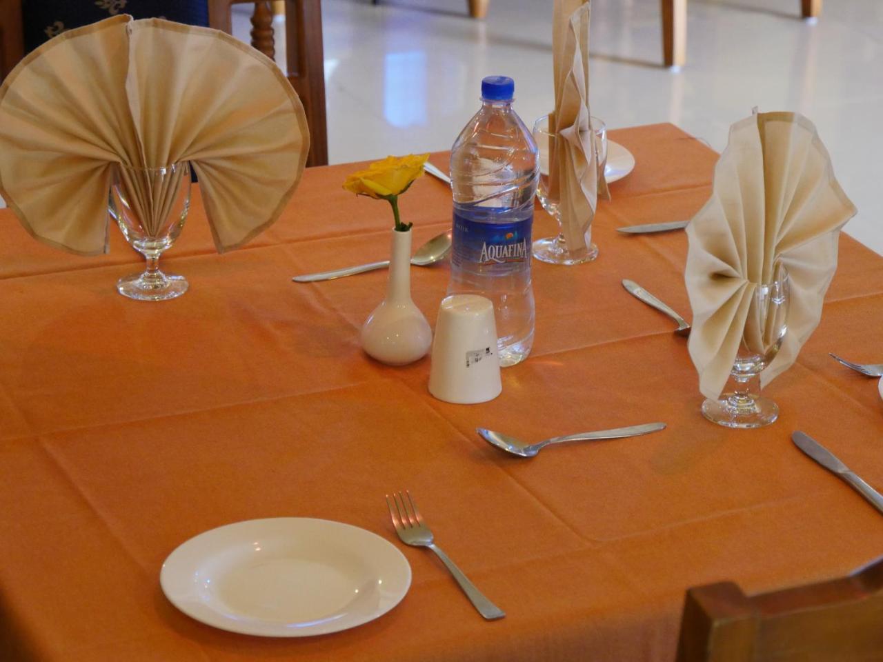 ホテル Karthika Residency Kilimanur エクステリア 写真